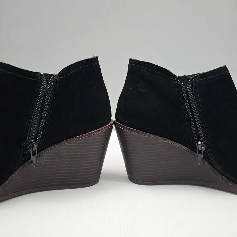 Lucky Brand Macawi Wedge Ankle Bootie Womens 9 Black Suede Square Toe Casual